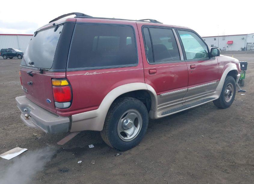 Photo 4 of 1997 Ford Explorer EDDIE BAUER/LIMITED/XL/XLT (VIN 1FMDU34E9VZB64763)