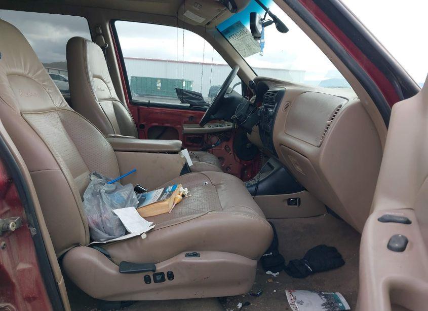 Photo 5 of 1997 Ford Explorer EDDIE BAUER/LIMITED/XL/XLT (VIN 1FMDU34E9VZB64763)