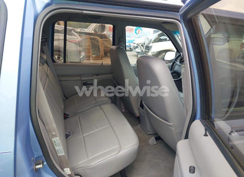 Photo 8 of 1997 Ford Explorer EDDIE BAUER/LIMITED/XL/XLT (VIN 1FMDU34EXVZB33702)