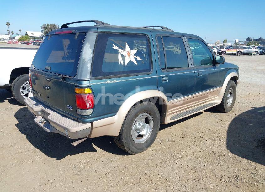 Photo 4 of 1996 Ford Explorer (VIN 1FMDU34X0TUA60125)