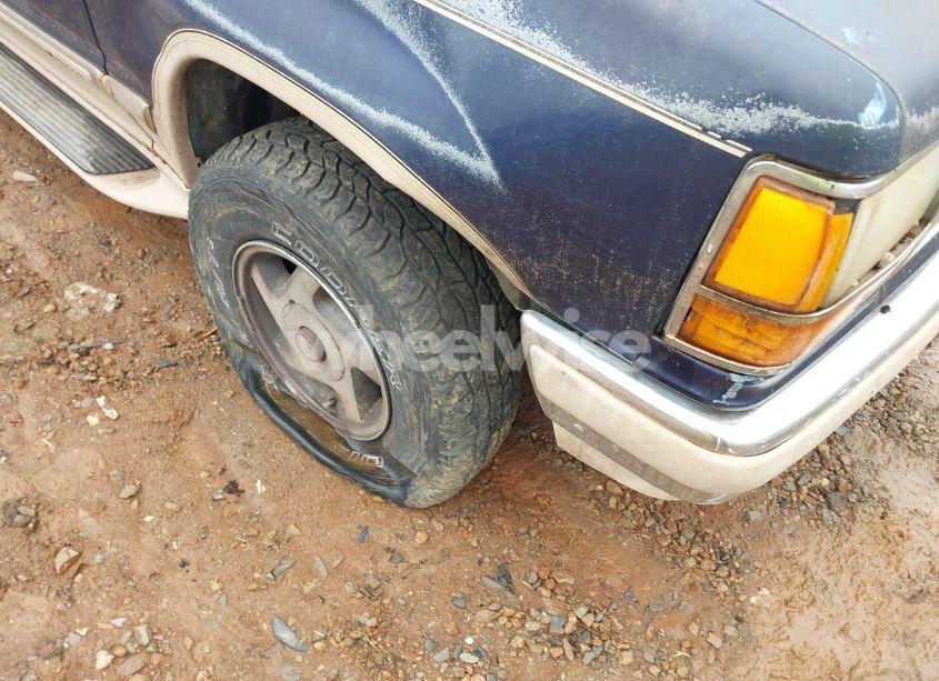 Photo 12 of 1993 Ford Explorer (VIN 1FMDU34X1PUC65328)