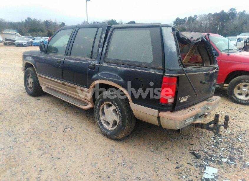 Photo 3 of 1993 Ford Explorer (VIN 1FMDU34X1PUC65328)