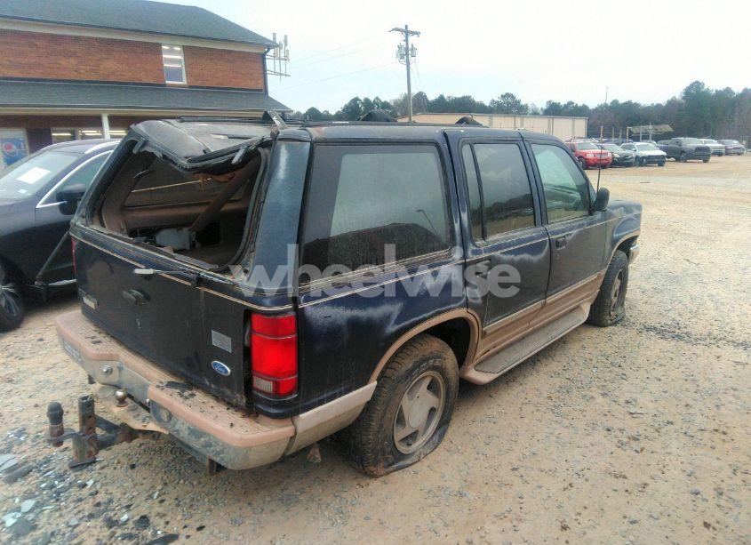 Photo 4 of 1993 Ford Explorer (VIN 1FMDU34X1PUC65328)