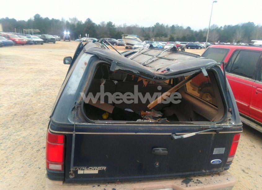 Photo 6 of 1993 Ford Explorer (VIN 1FMDU34X1PUC65328)