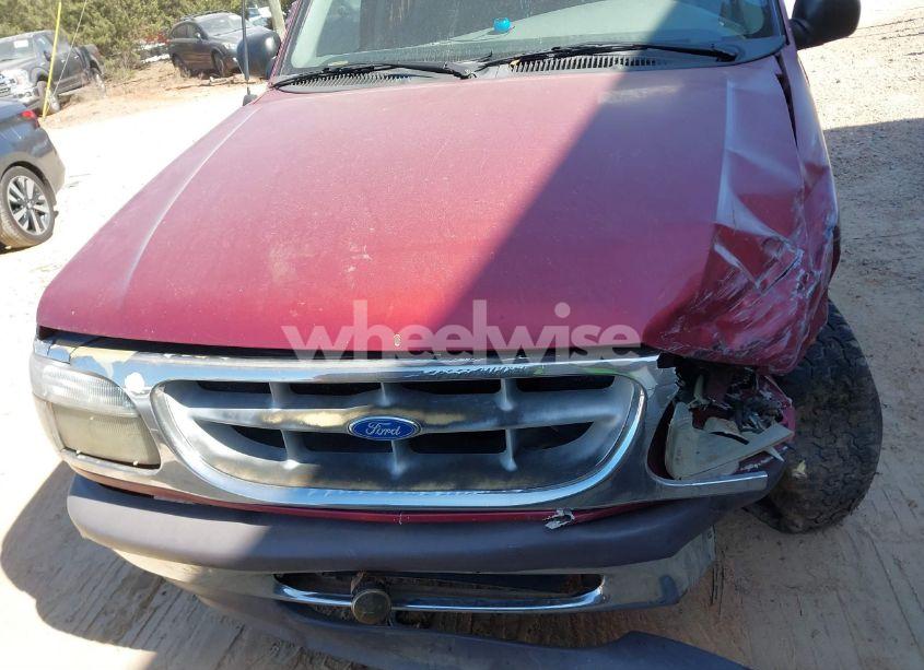 Photo 12 of 1996 Ford Explorer (VIN 1FMDU34X1TUB44938)