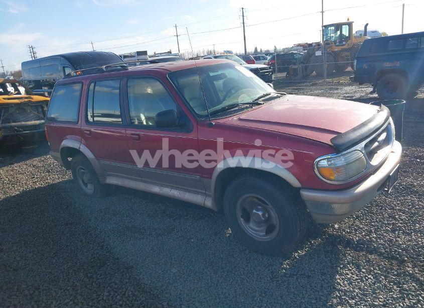 1996 Ford Explorer (VIN 1FMDU34X2TZA64714) main photo