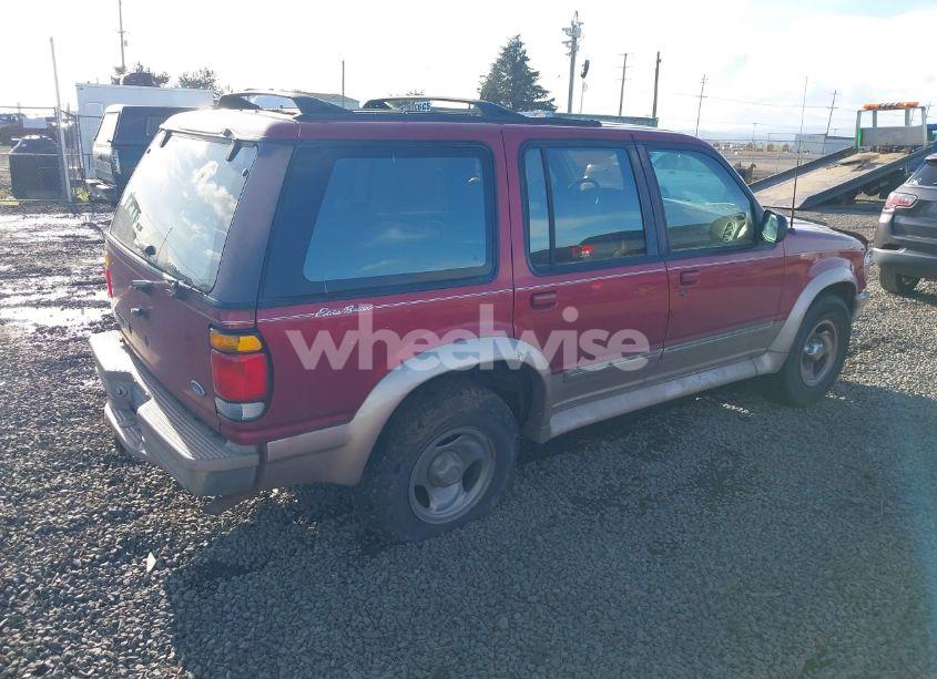 Photo 4 of 1996 Ford Explorer (VIN 1FMDU34X2TZA64714)