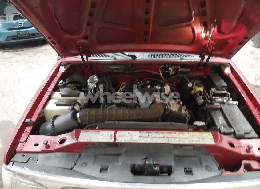 Photo 10 of 1997 Ford Explorer EDDIE BAUER/LIMITED/XL/XLT (VIN 1FMDU34X2VUC72303)