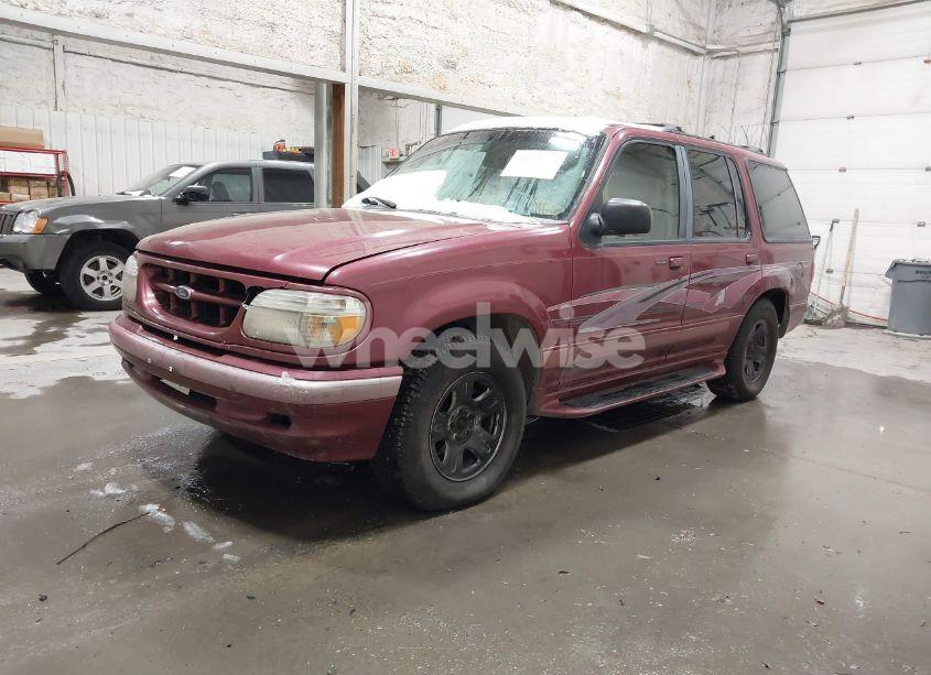 Photo 2 of 1996 Ford Explorer (VIN 1FMDU34X5TUA71380)