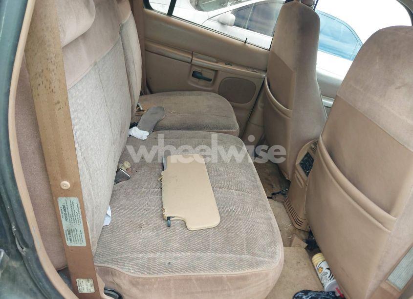 Photo 8 of 1996 Ford Explorer (VIN 1FMDU34X6TUC31976)