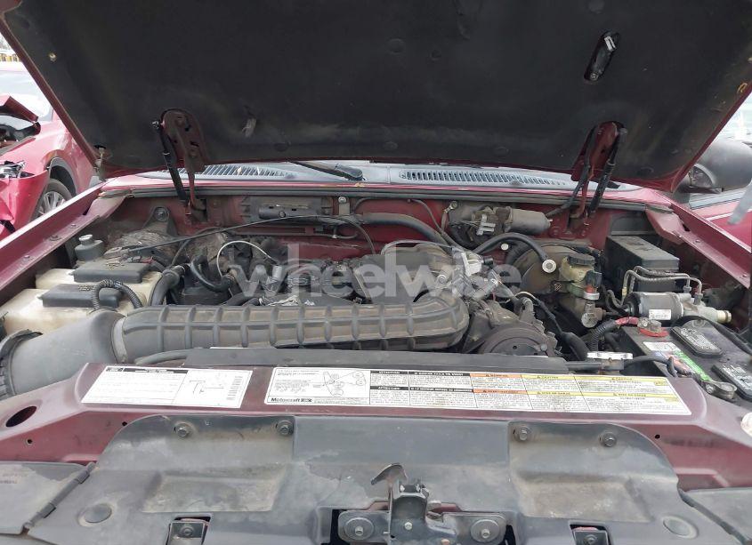 Photo 10 of 1996 Ford Explorer (VIN 1FMDU34X6TUD79366)