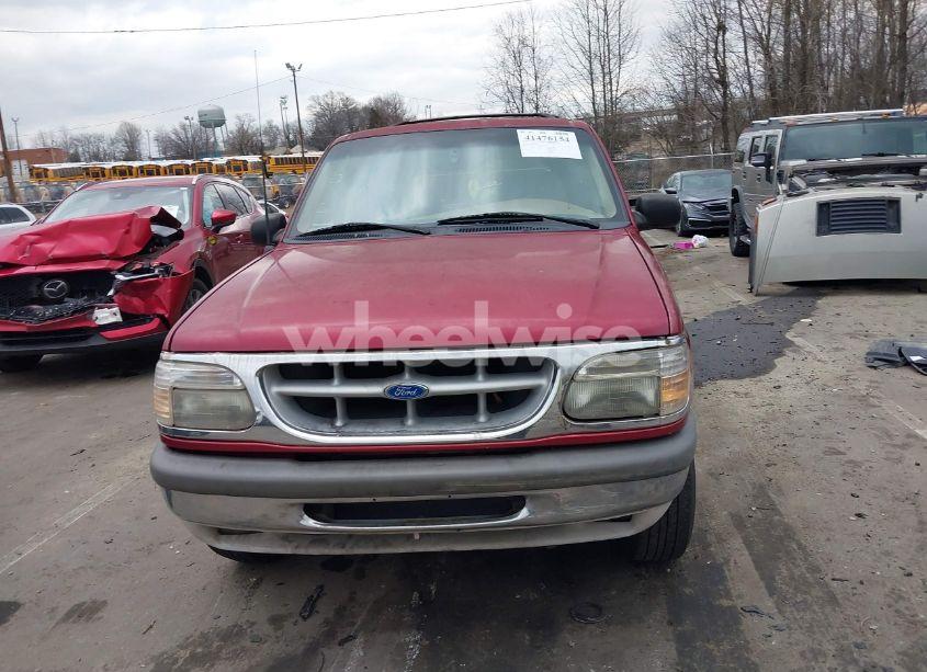 Photo 12 of 1996 Ford Explorer (VIN 1FMDU34X6TUD79366)