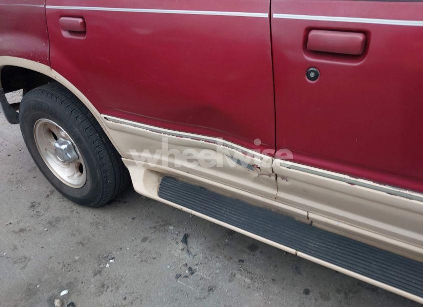 Photo 6 of 1996 Ford Explorer (VIN 1FMDU34X6TUD79366)