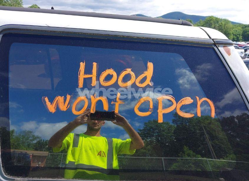 Photo 10 of 1997 Ford Explorer EDDIE BAUER/LIMITED/XL/XLT (VIN 1FMDU34X6VZA18211)