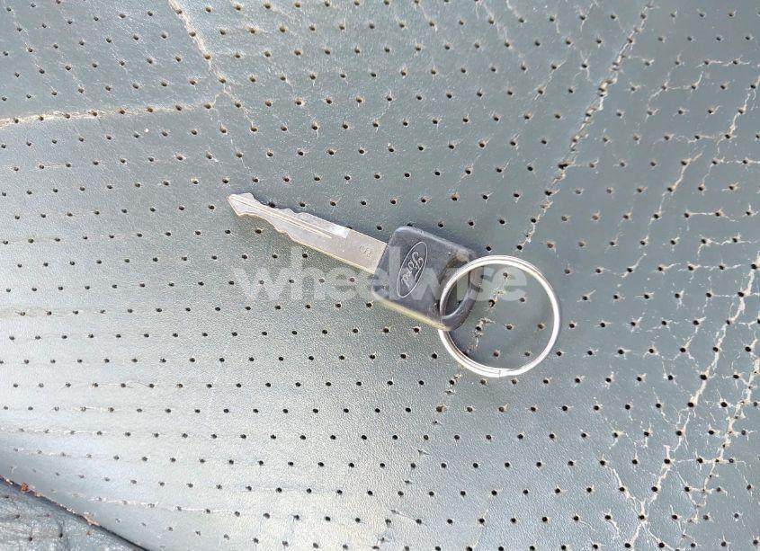 Photo 11 of 1997 Ford Explorer EDDIE BAUER/LIMITED/XL/XLT (VIN 1FMDU34X6VZA18211)