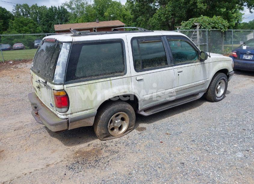 Photo 4 of 1997 Ford Explorer EDDIE BAUER/LIMITED/XL/XLT (VIN 1FMDU34X6VZA18211)