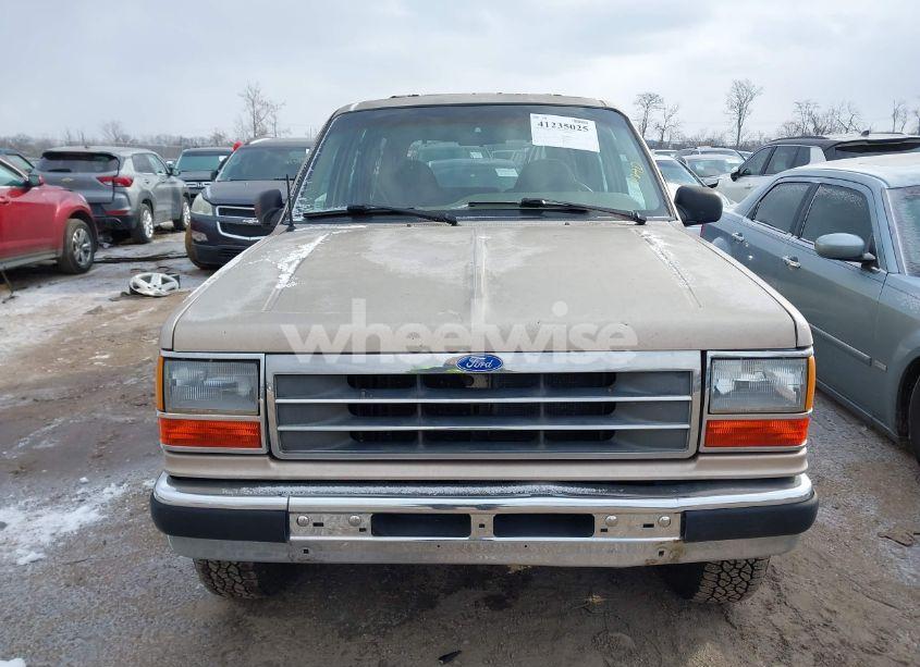 Photo 12 of 1993 Ford Explorer (VIN 1FMDU34X7PUD58936)