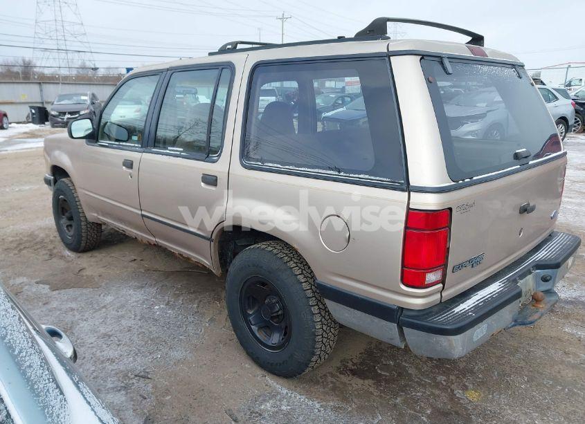 Photo 3 of 1993 Ford Explorer (VIN 1FMDU34X7PUD58936)