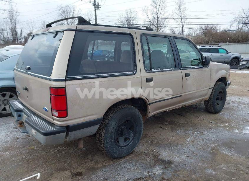 Photo 4 of 1993 Ford Explorer (VIN 1FMDU34X7PUD58936)
