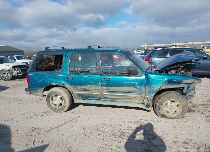 Photo 13 of 1994 Ford Explorer N/A (VIN 1FMDU34X7RUD00909)