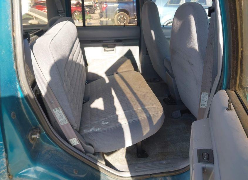 Photo 8 of 1994 Ford Explorer N/A (VIN 1FMDU34X7RUD00909)