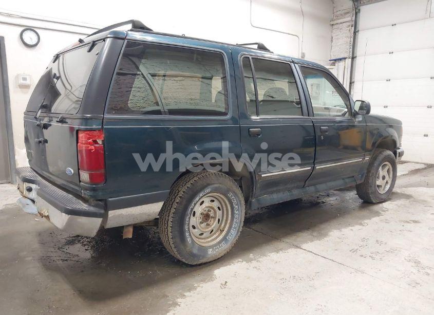 Photo 4 of 1994 Ford Explorer N/A (VIN 1FMDU34X7RUD15166)