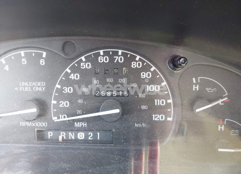 Photo 7 of 1996 Ford Explorer (VIN 1FMDU34X7TUA53849)