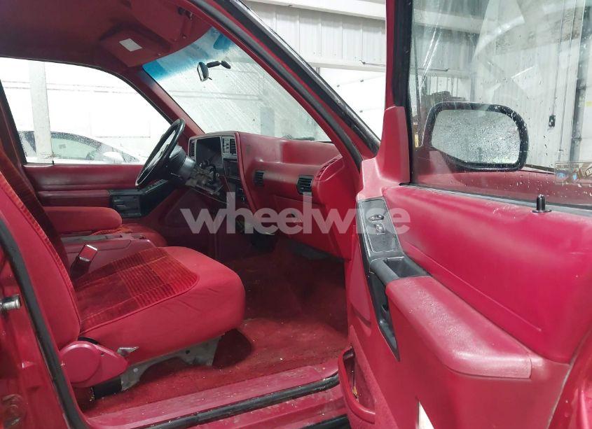 Photo 5 of 1991 Ford Explorer (VIN 1FMDU34X8MUB20024)