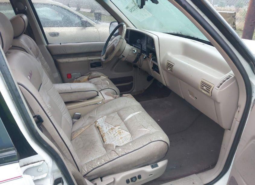 Photo 5 of 1994 Ford Explorer N/A (VIN 1FMDU34X9RUE37740)