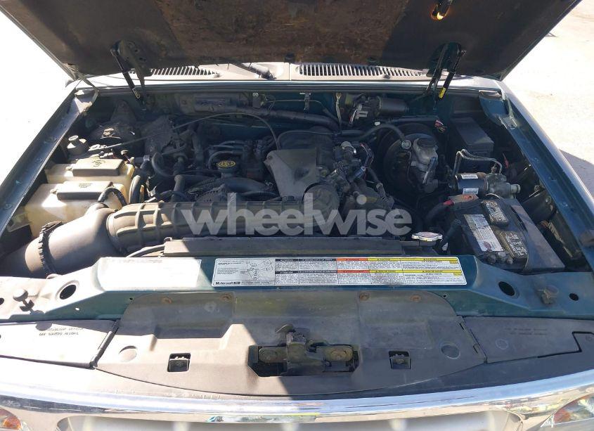 Photo 10 of 1996 Ford Explorer (VIN 1FMDU34X9TUA66277)