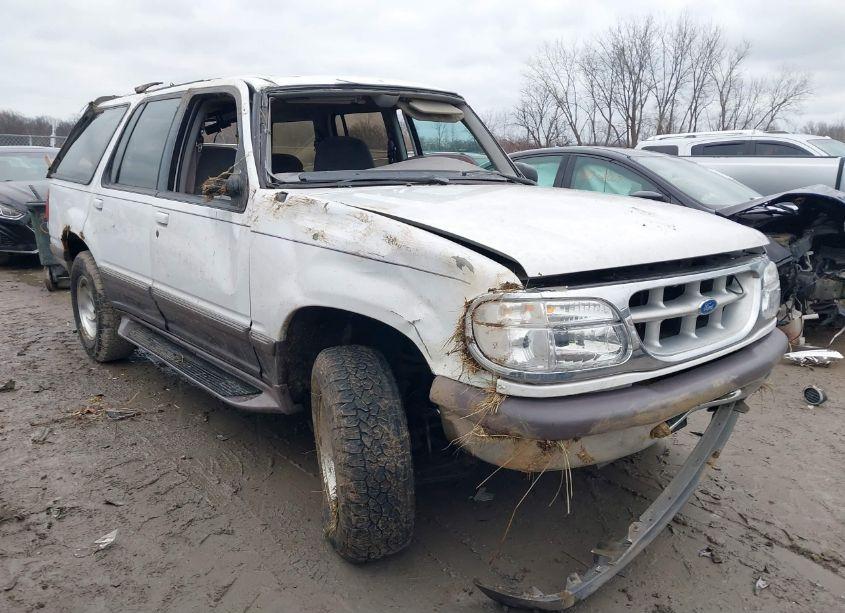 1997 Ford Explorer EDDIE BAUER/LIMITED/XL/XLT (VIN 1FMDU34XXVUA42301) main photo