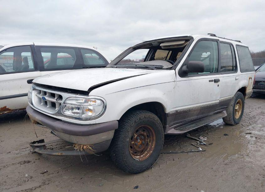 Photo 2 of 1997 Ford Explorer EDDIE BAUER/LIMITED/XL/XLT (VIN 1FMDU34XXVUA42301)