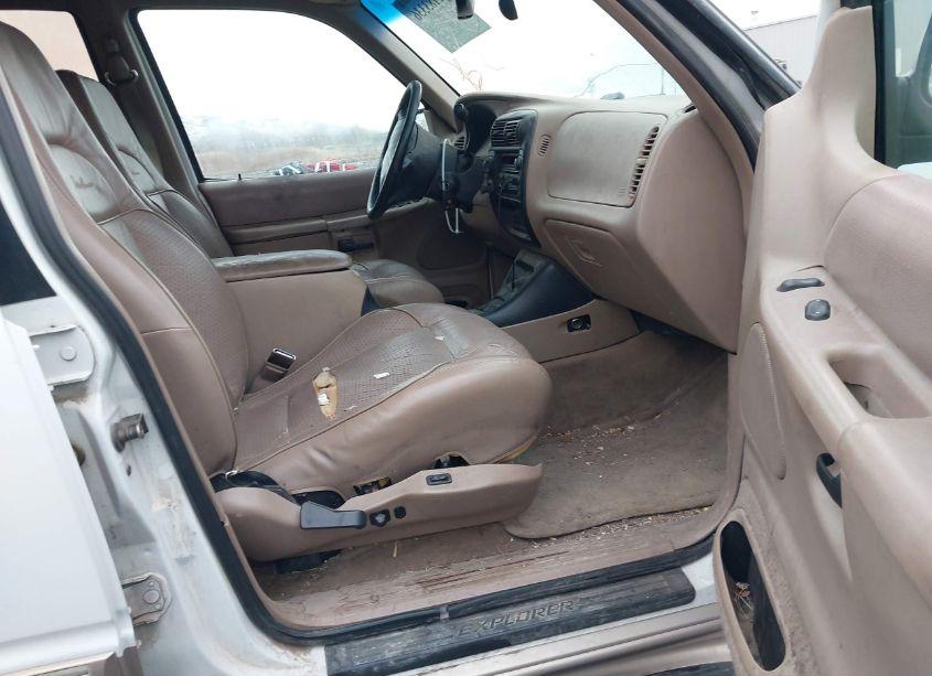 Photo 5 of 1997 Ford Explorer EDDIE BAUER/LIMITED/XLT (VIN 1FMDU35P1VZB09871)