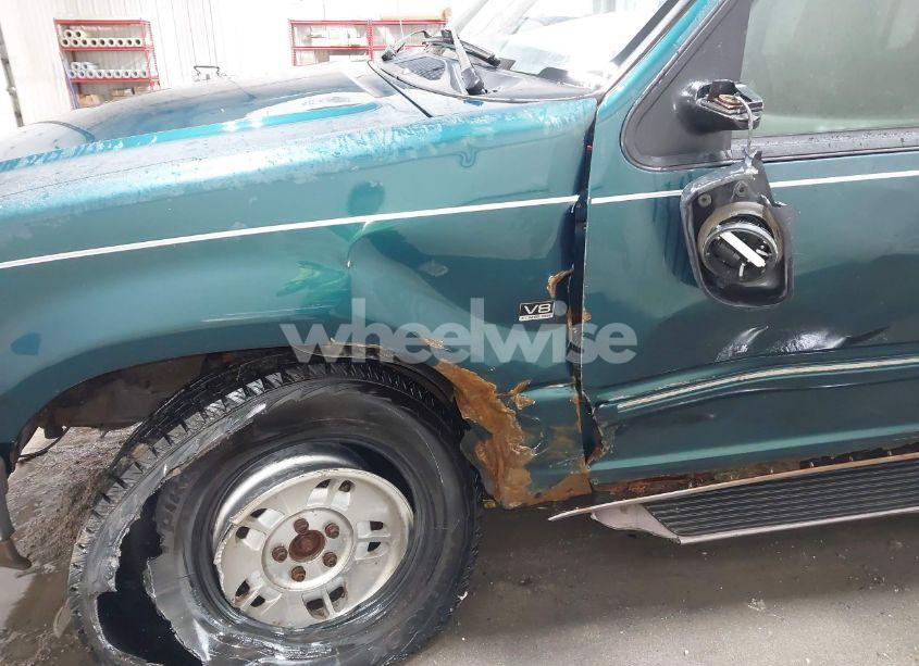 Photo 6 of 1997 Ford Explorer EDDIE BAUER/LIMITED/XLT (VIN 1FMDU35P3VUC49711)