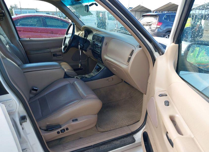 Photo 5 of 1997 Ford Explorer EDDIE BAUER/LIMITED/XLT (VIN 1FMDU35P5VZA67138)