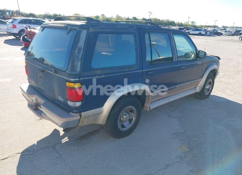 Photo 4 of 1996 Ford Explorer (VIN 1FMDU35P8TUD11679)