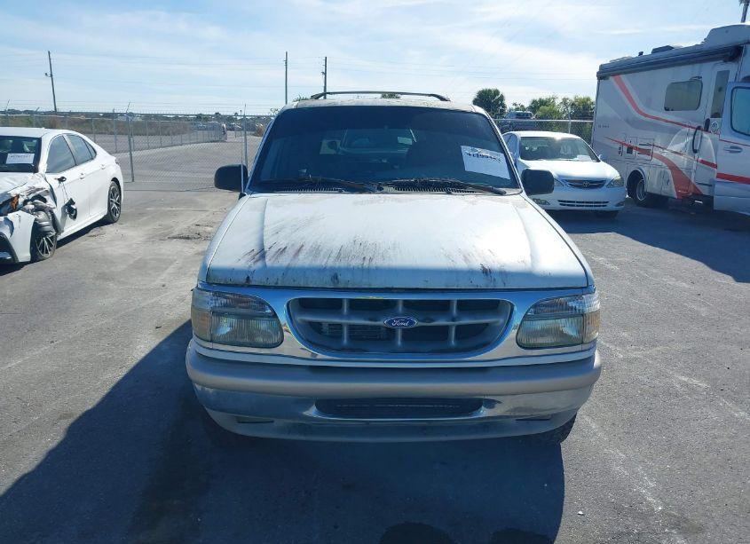 Photo 6 of 1997 Ford Explorer EDDIE BAUER/LIMITED/XLT (VIN 1FMDU35P8VZB43208)