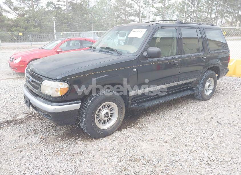 Photo 2 of 1996 Ford Explorer (VIN 1FMDU35P9TZB62413)