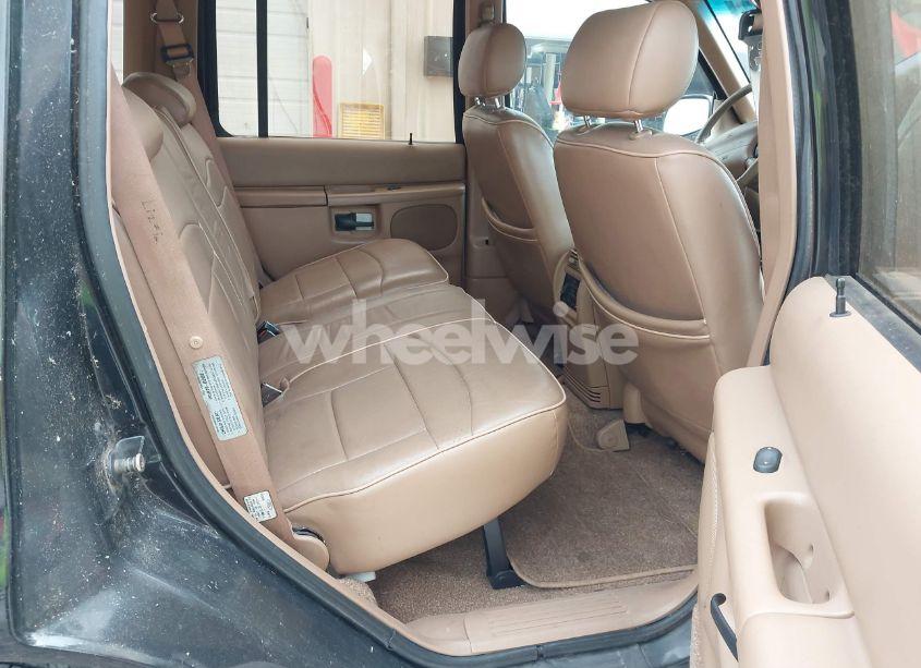 Photo 8 of 1996 Ford Explorer (VIN 1FMDU35P9TZB62413)