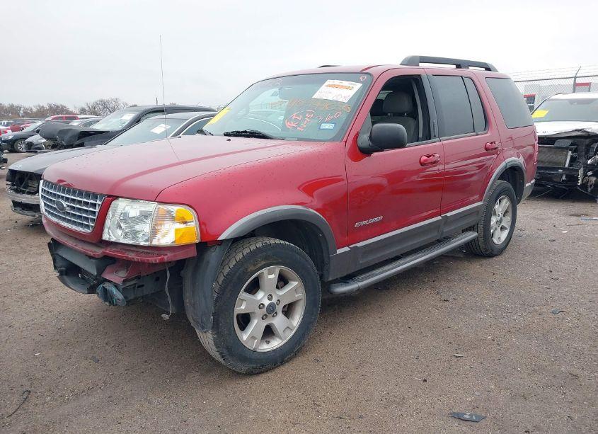 Photo 2 of 2005 Ford Explorer XLT/XLT SPORT (VIN 1FMDU63K15UB76492)