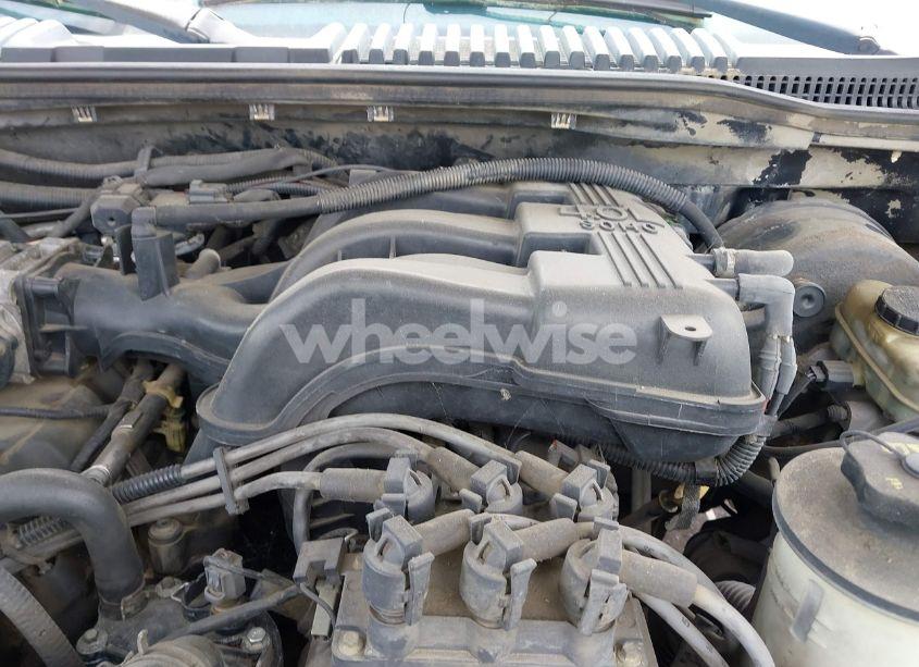 Photo 10 of 2004 Ford Explorer XLT (VIN 1FMDU63K54ZA48760)