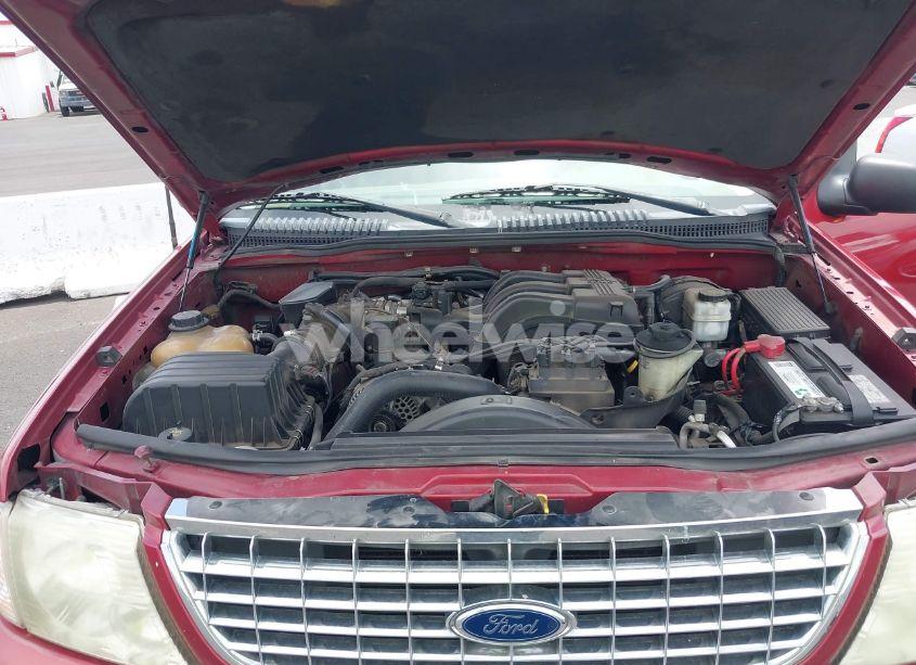 Photo 10 of 2005 Ford Explorer XLT/XLT SPORT (VIN 1FMDU63K75ZA09251)