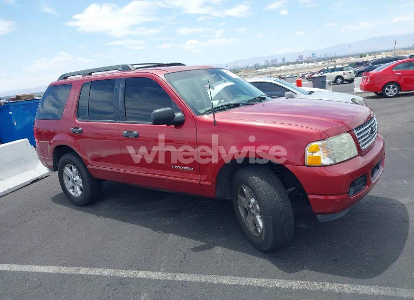 Photo 13 of 2005 Ford Explorer XLT/XLT SPORT (VIN 1FMDU63K75ZA09251)