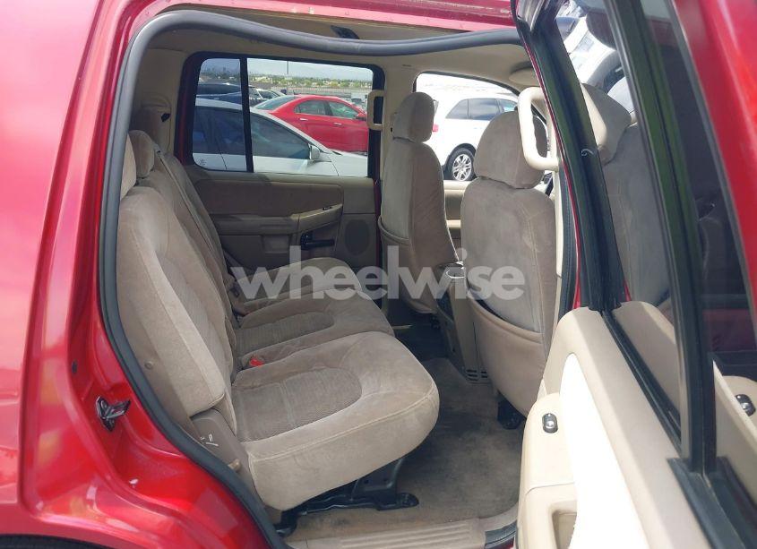 Photo 8 of 2005 Ford Explorer XLT/XLT SPORT (VIN 1FMDU63K75ZA09251)