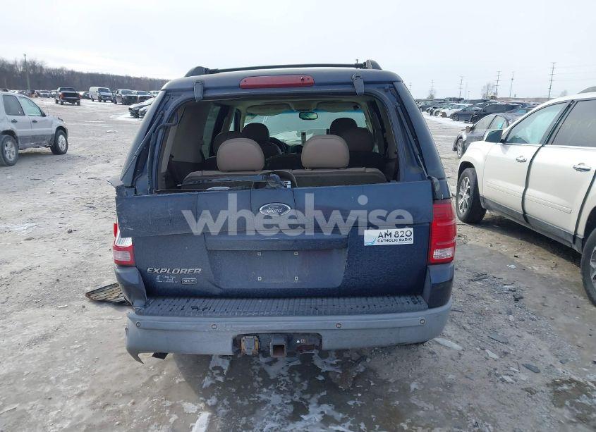 Photo 16 of 2002 Ford Explorer XLT (VIN 1FMDU63K82ZC54734)