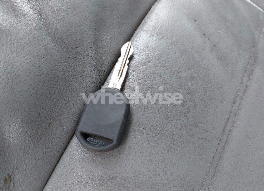 Photo 11 of 2005 Ford Explorer XLT/XLT SPORT (VIN 1FMDU63W95UB20853)