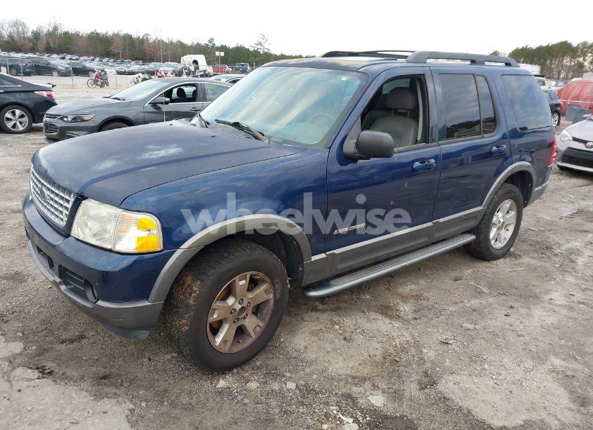 Photo 2 of 2005 Ford Explorer XLT/XLT SPORT (VIN 1FMDU63W95UB20853)