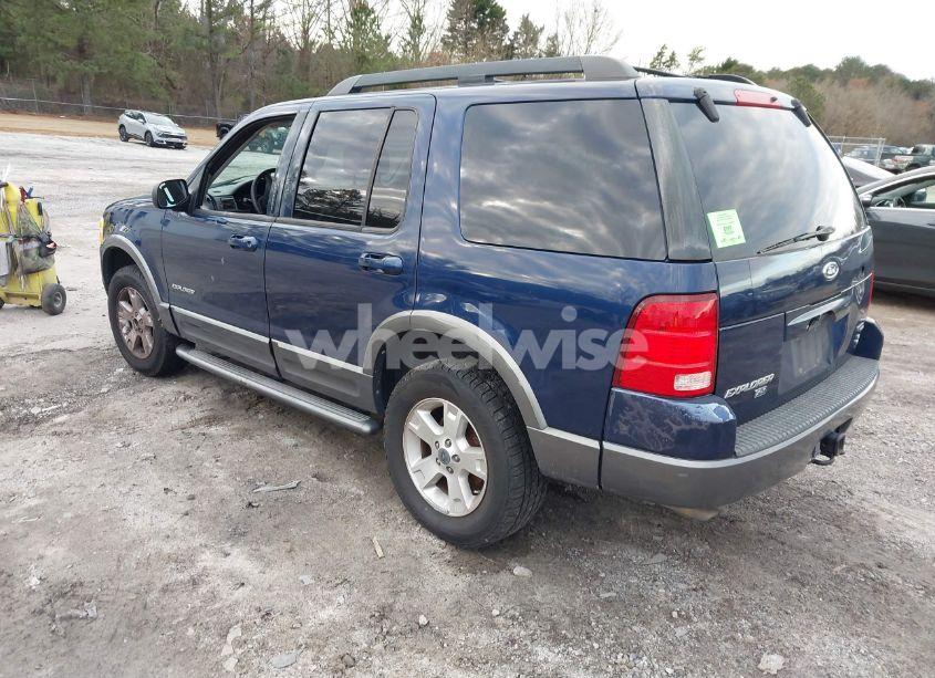 Photo 3 of 2005 Ford Explorer XLT/XLT SPORT (VIN 1FMDU63W95UB20853)