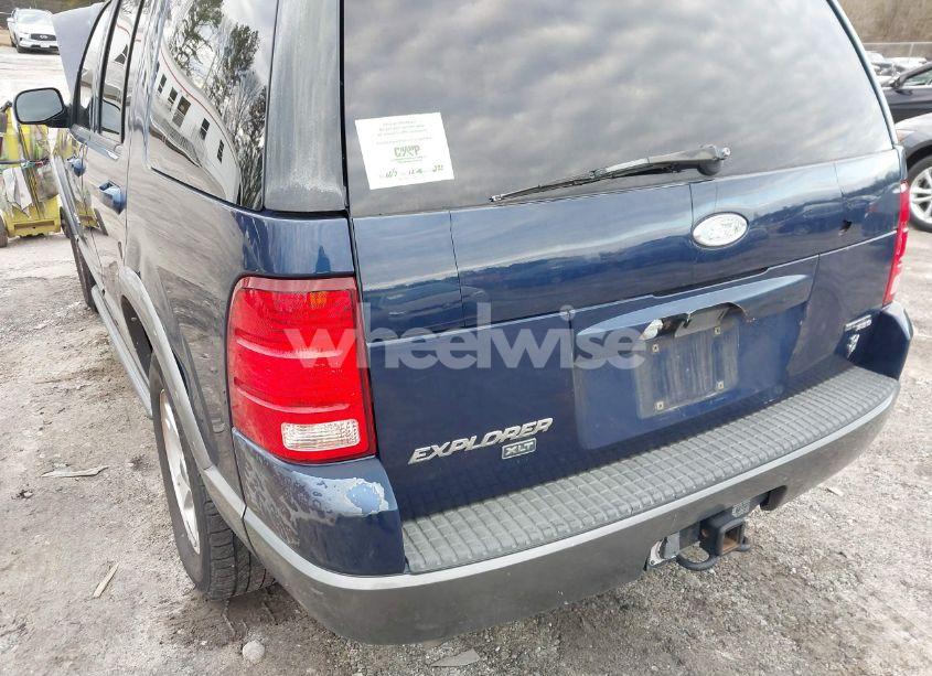 Photo 6 of 2005 Ford Explorer XLT/XLT SPORT (VIN 1FMDU63W95UB20853)