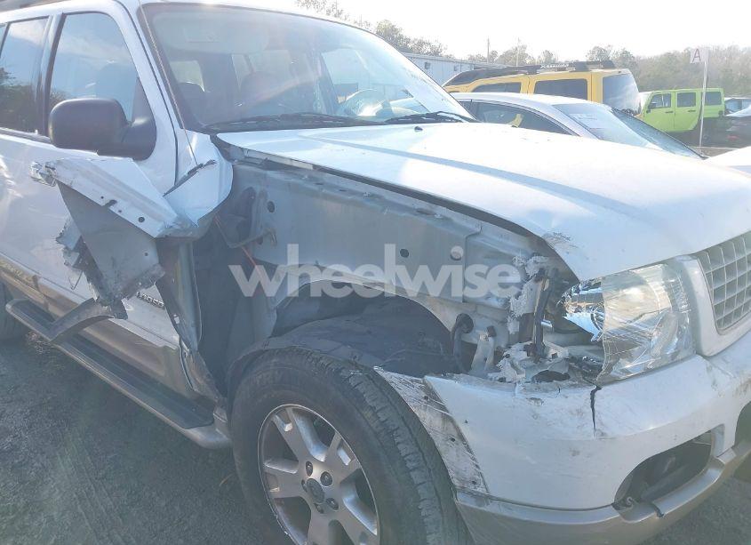 Photo 6 of 2005 Ford Explorer EDDIE BAUER (VIN 1FMDU64K55UB48788)